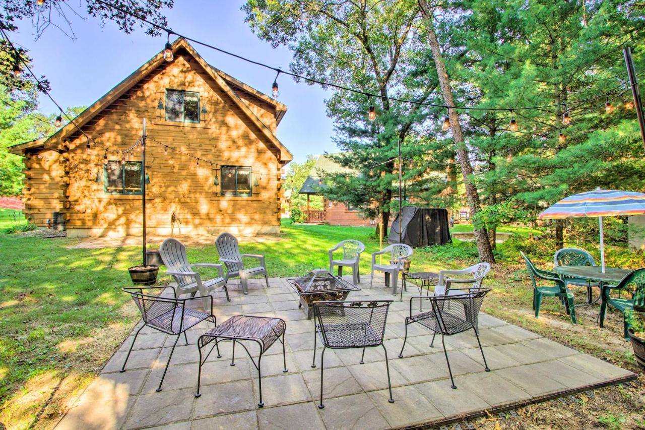 Pet-Friendly Warrens Cabin With Fire Pit! Villa Exterior photo